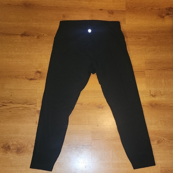 lululemon athletica Black Leggings - Picture 2 of 8